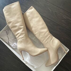 SCHUTZ Mikki Up Boots - Oyster - 8.5 - Brand New